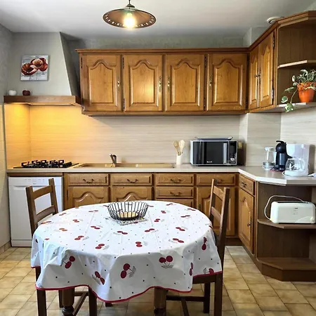 Casa de Férias Charmante Maison, Terrasse, Animaux Admis - 4 Pers. - Fr-1-616-563 *