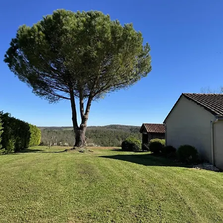 Casa de Férias Charmante Maison, Terrasse, Animaux Admis - 4 Pers. - Fr-1-616-563